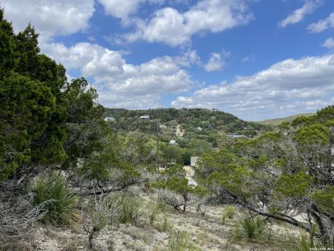 Lot 2 Beacon Road Lakehills TX 78063