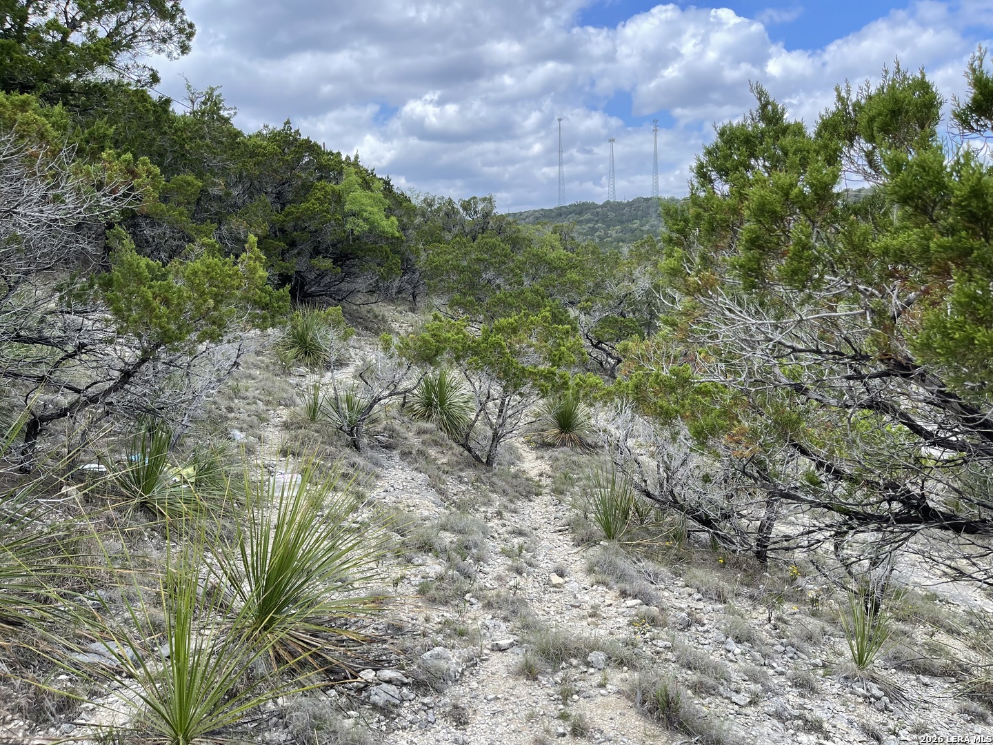 Lot 2 Beacon Road Lakehills TX 78063