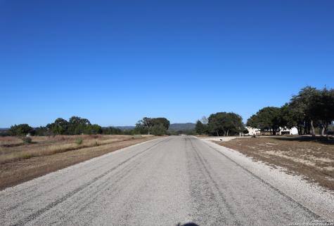 Lot 31 Lariat Trace Bandera TX 78003