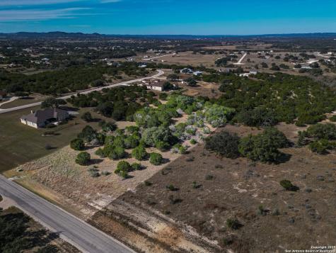 Lot 31 Lariat Trace Bandera TX 78003