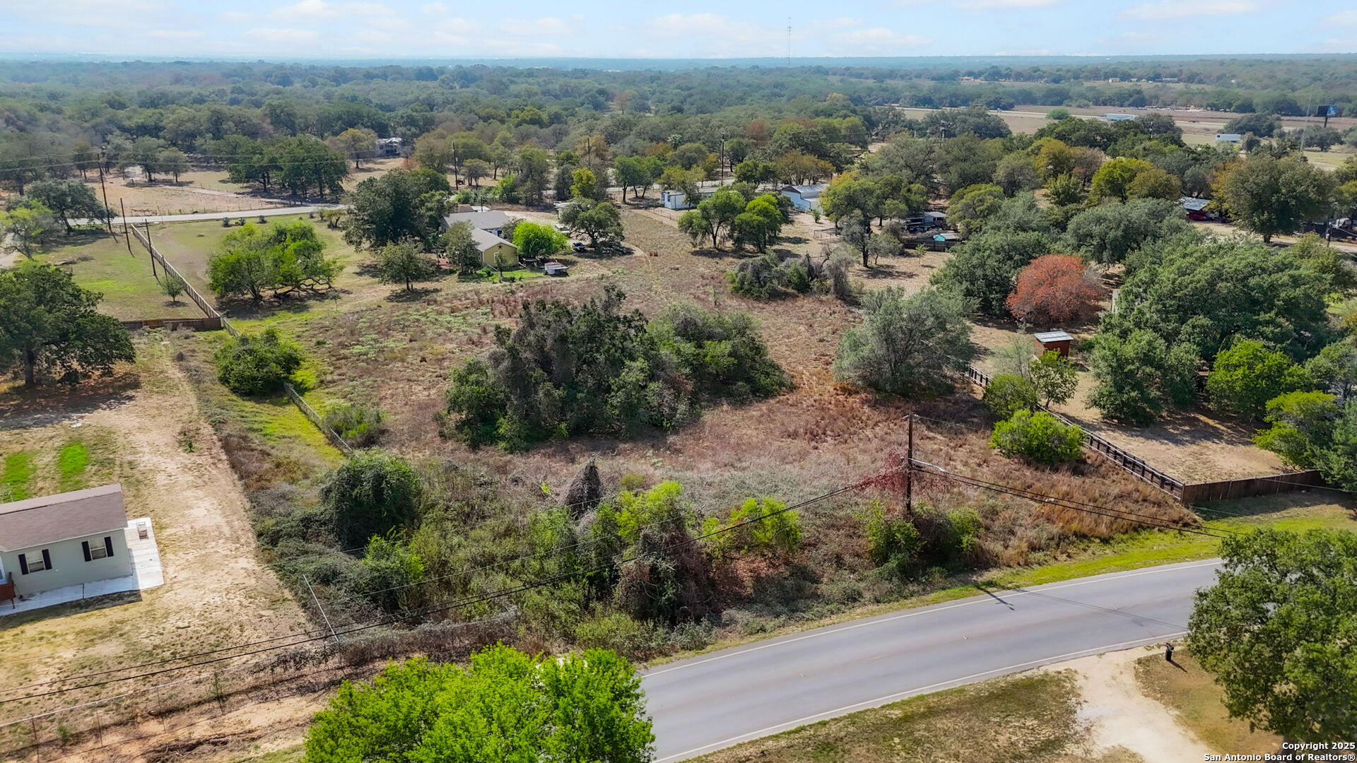 3810 New Mathis Elmendorf TX 78112