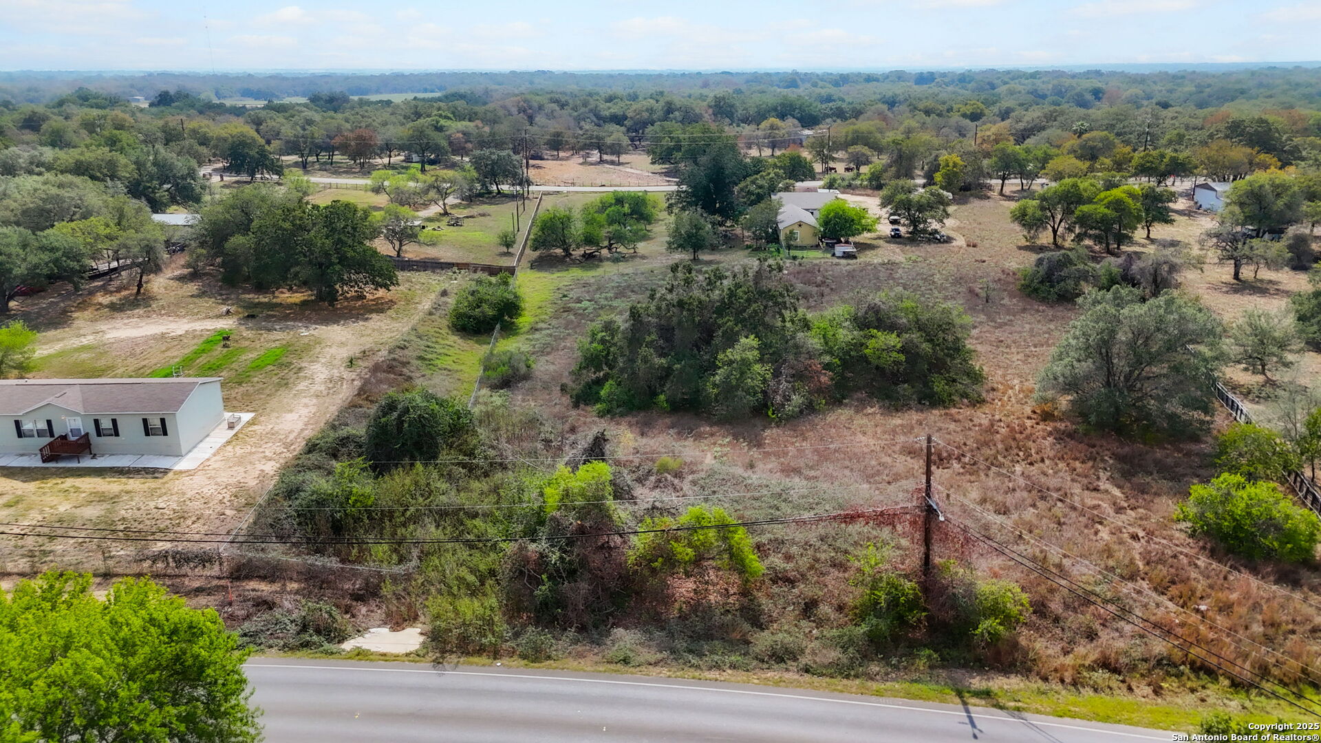 3810 New Mathis Elmendorf TX 78112