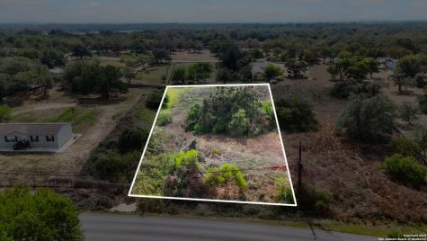 3810 New Mathis Elmendorf TX 78112