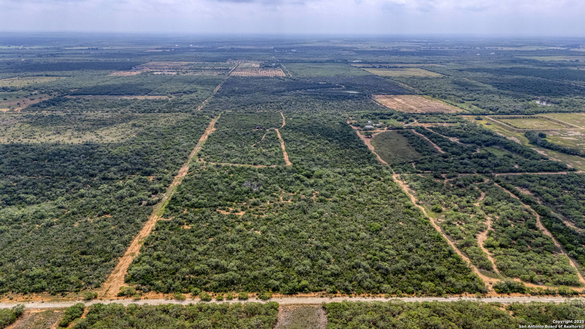 000 Cr 332 A Jourdanton TX 78026