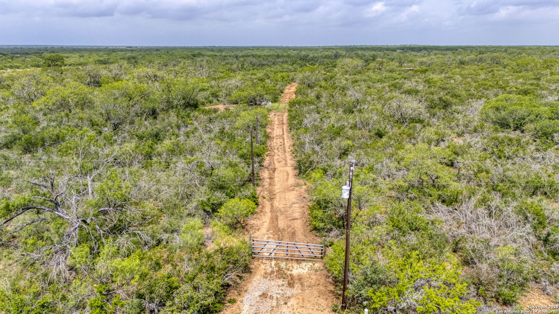 000 Cr 332 A Jourdanton TX 78026