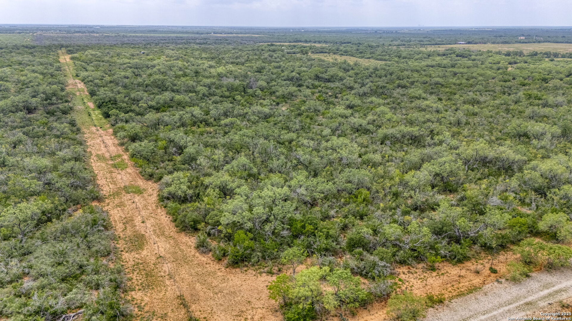 000 Cr 332 A Jourdanton TX 78026