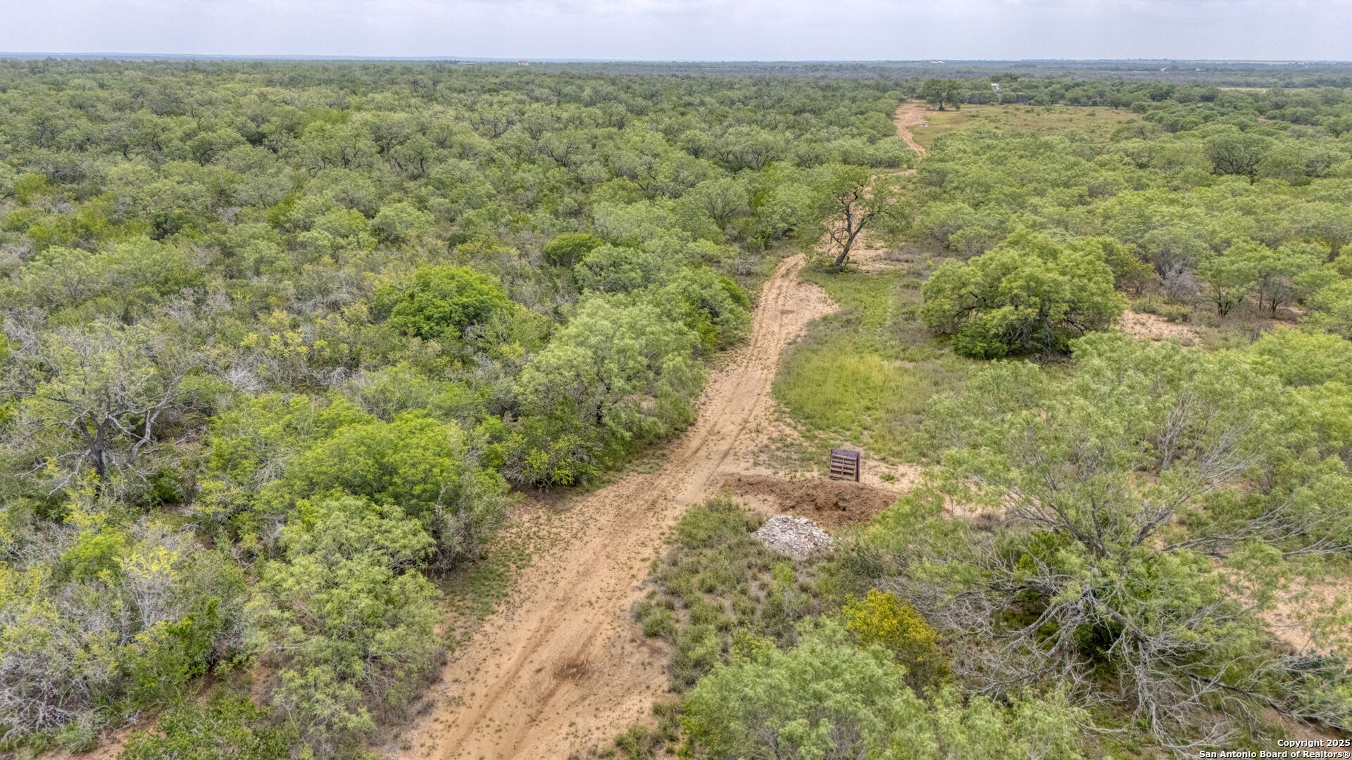 000 Cr 332 A Jourdanton TX 78026