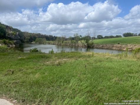 717 Palomino Springs Bandera TX 78003