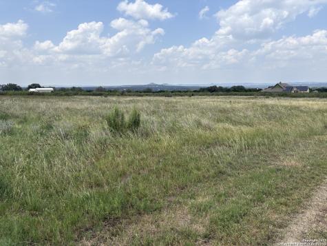 717 Palomino Springs Bandera TX 78003