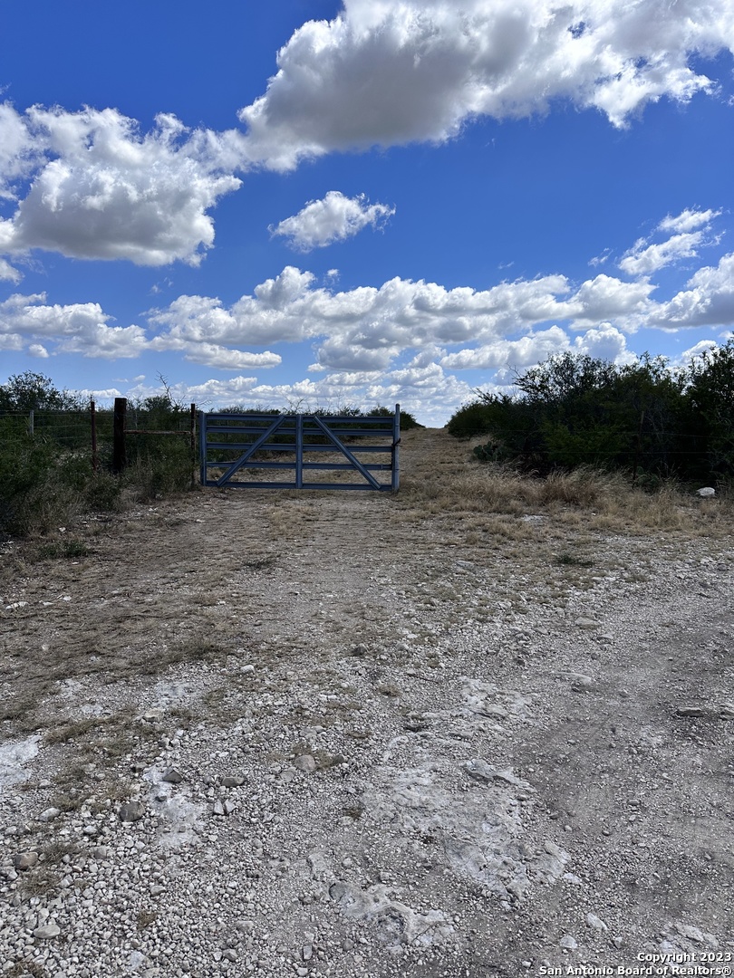 000 Fritter Lane Brackettville TX 78832