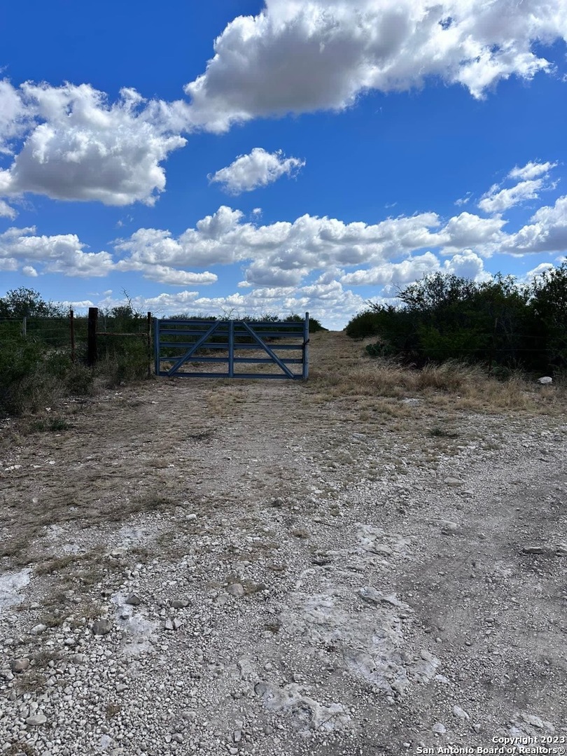 000 Fritter Lane Brackettville TX 78832