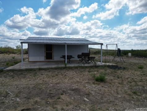 000 Fritter Lane Brackettville TX 78832