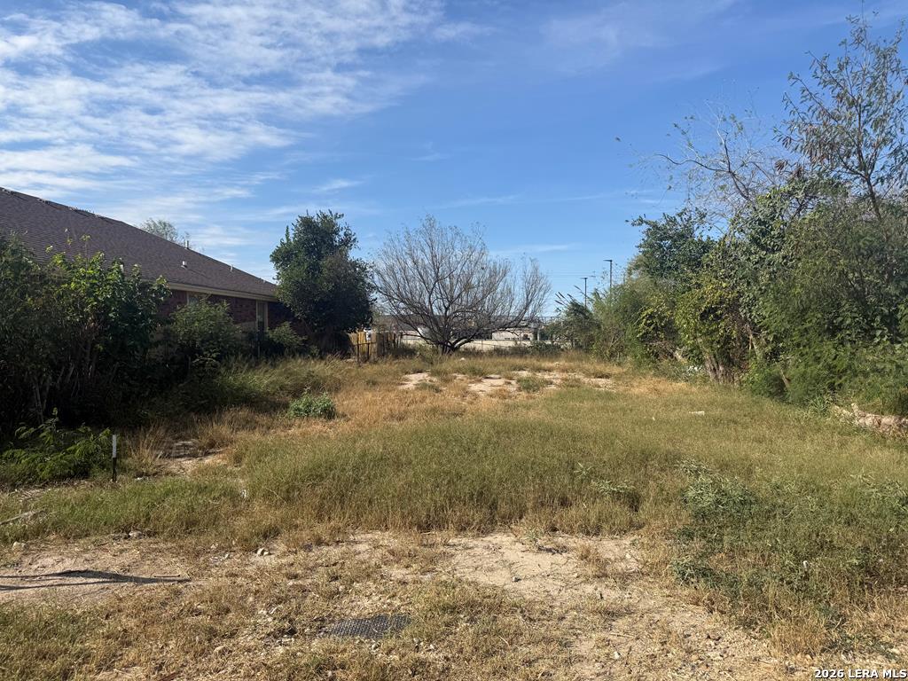 899 Madison Street Eagle Pass TX 78852