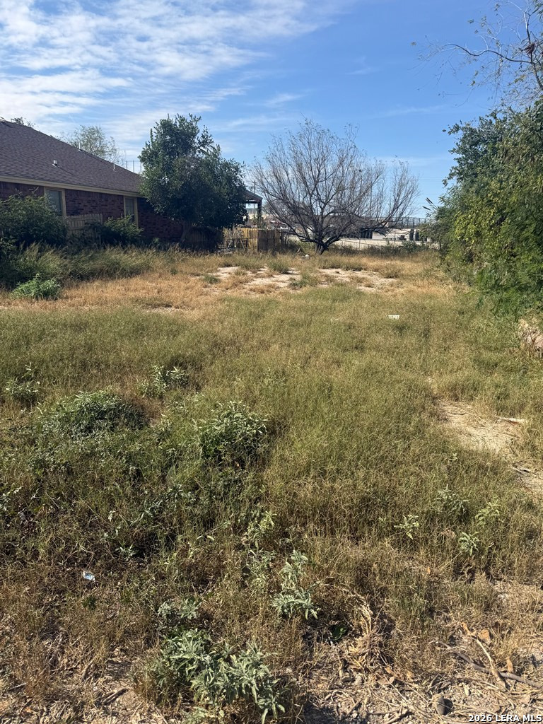 899 Madison Street Eagle Pass TX 78852