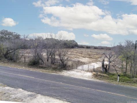 14119 Wheeler Road Atascosa TX 78002