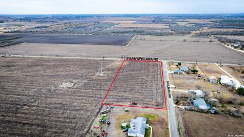 775 Holman Road Marion TX 78124