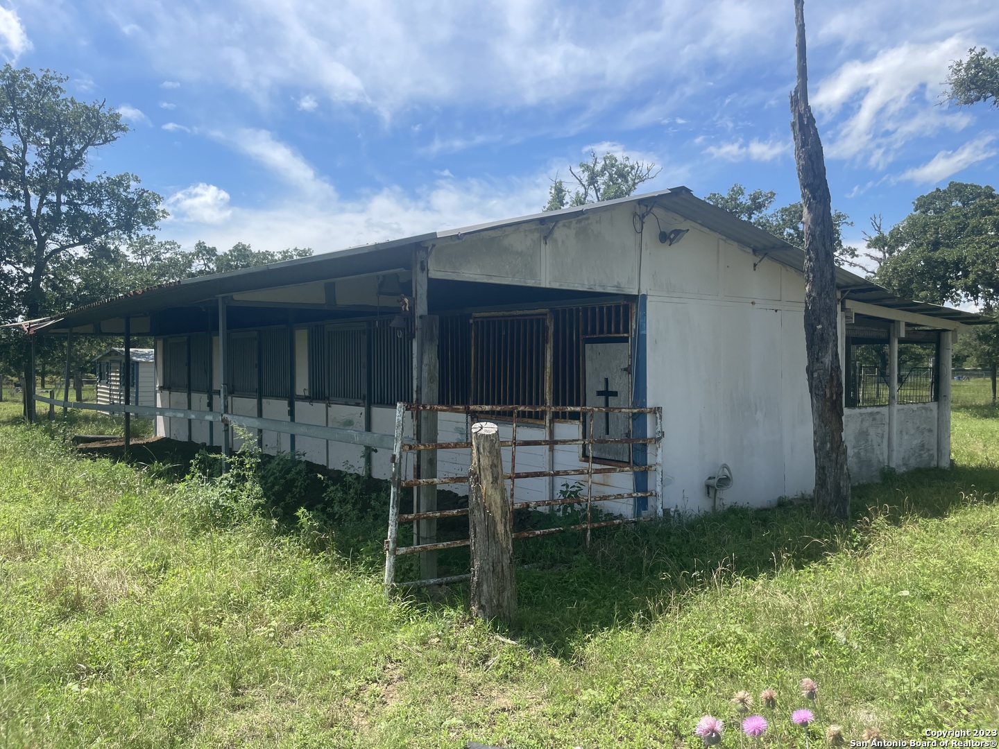 1130 Blacksmith Lane Weimar TX 78962