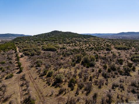 2400 Little Dry Frio Road Leakey TX 78873