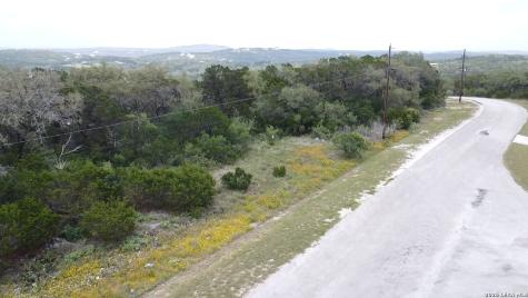 460 County Road 2753 Mico TX 78056