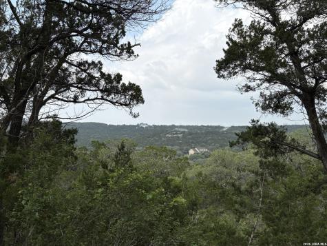 460 County Road 2753 Mico TX 78056