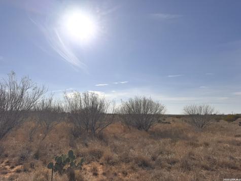 Trail 1 W Highway 85 Dilley TX 78017