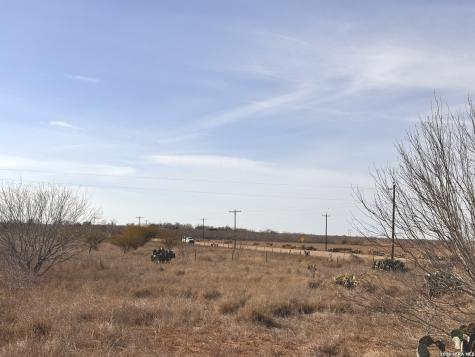 Trail 1 W Highway 85 Dilley TX 78017