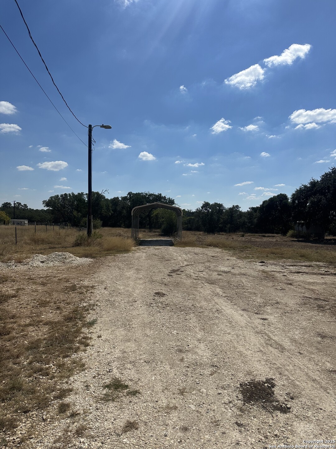 395 Rohrbuch Pipe Creek TX 78063