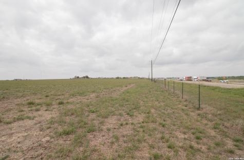 70 +/- Acres Ih 10 Seguin TX 78155