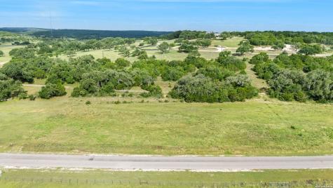 225 Doehne Oaks New Braunfels TX 78132