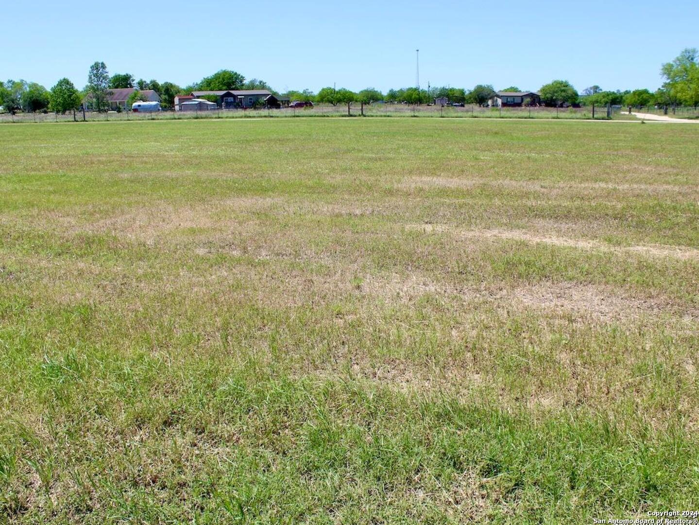 Lot 6 County Road 684 Lytle TX 78052