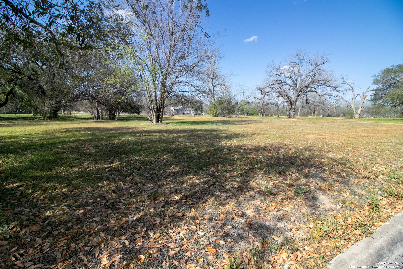 Lot 102 & 103 Hollamon Drive Seguin TX 78155
