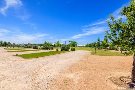 4584 E Us Highway 290 Fredericksburg TX 78624