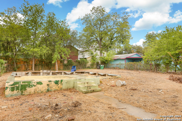 809 Eleanor Avenue San Antonio TX 78209
