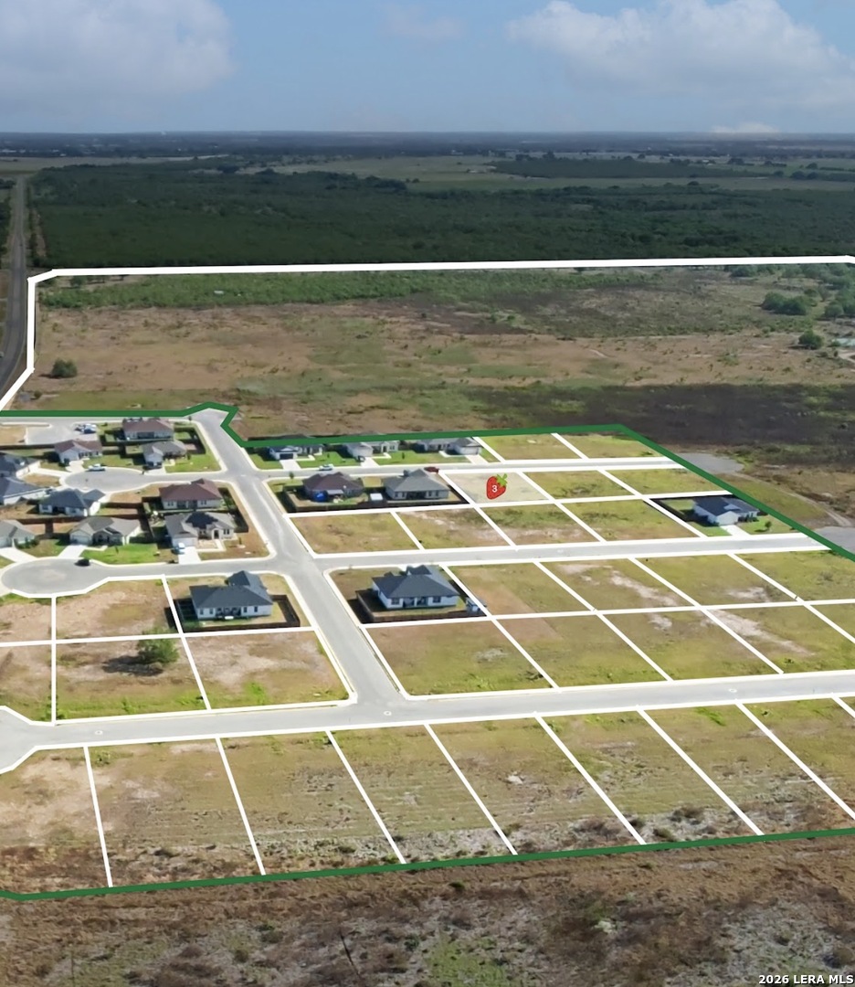 120 Growers Avenue Poteet TX 78065
