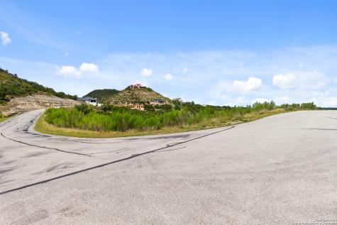 2440 Triple Peak Canyon Lake TX 78133