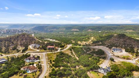 2440 Triple Peak Canyon Lake TX 78133