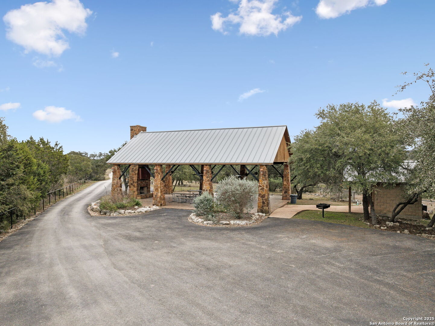 1009 Malbec Loop Canyon Lake TX 78133