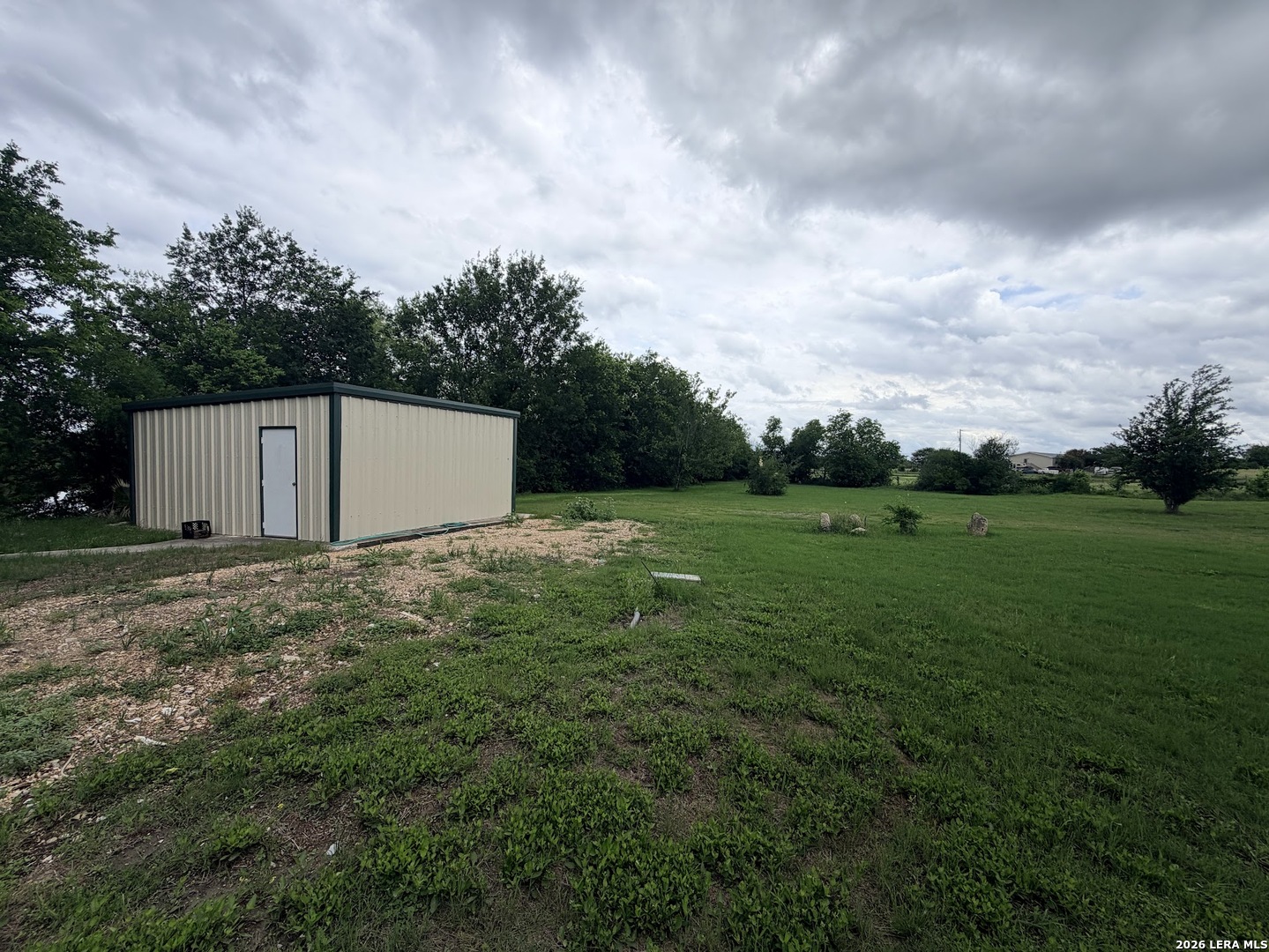 946 Country Lane Marion TX 78124