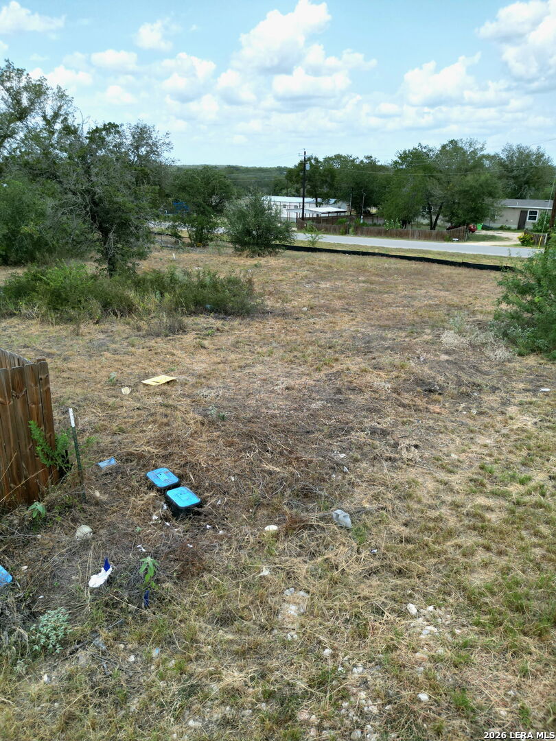 100 Villa Ridge Poteet TX 78065
