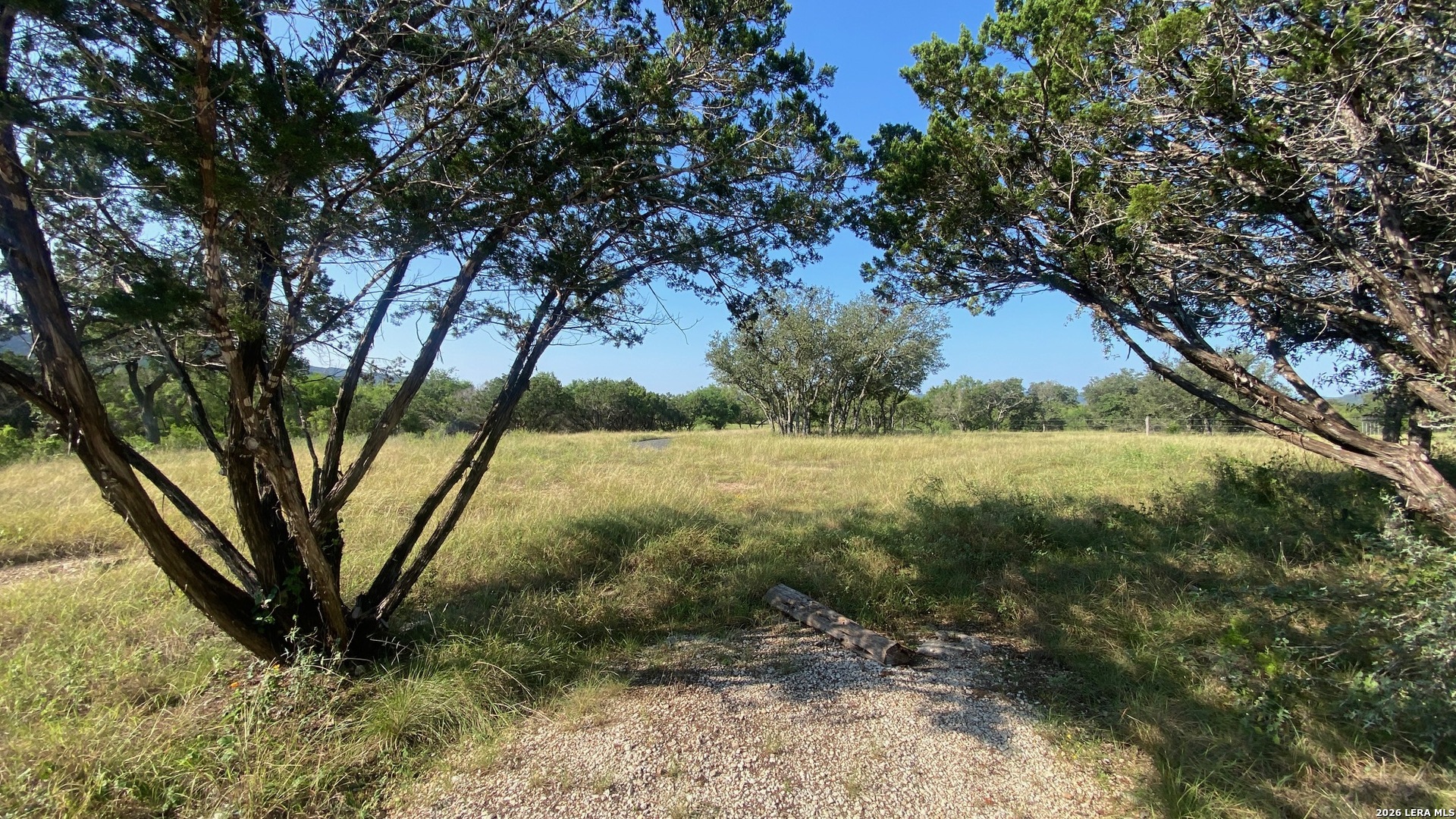 523 Kahn Road Rio Frio TX 78879