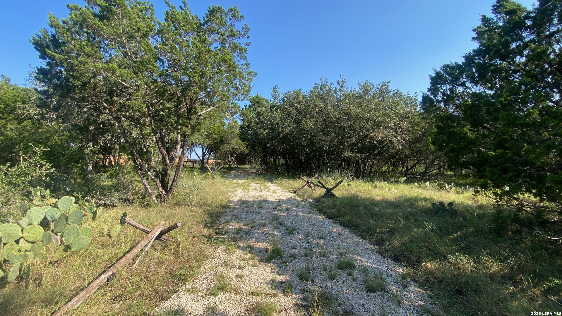 523 Kahn Road Rio Frio TX 78879