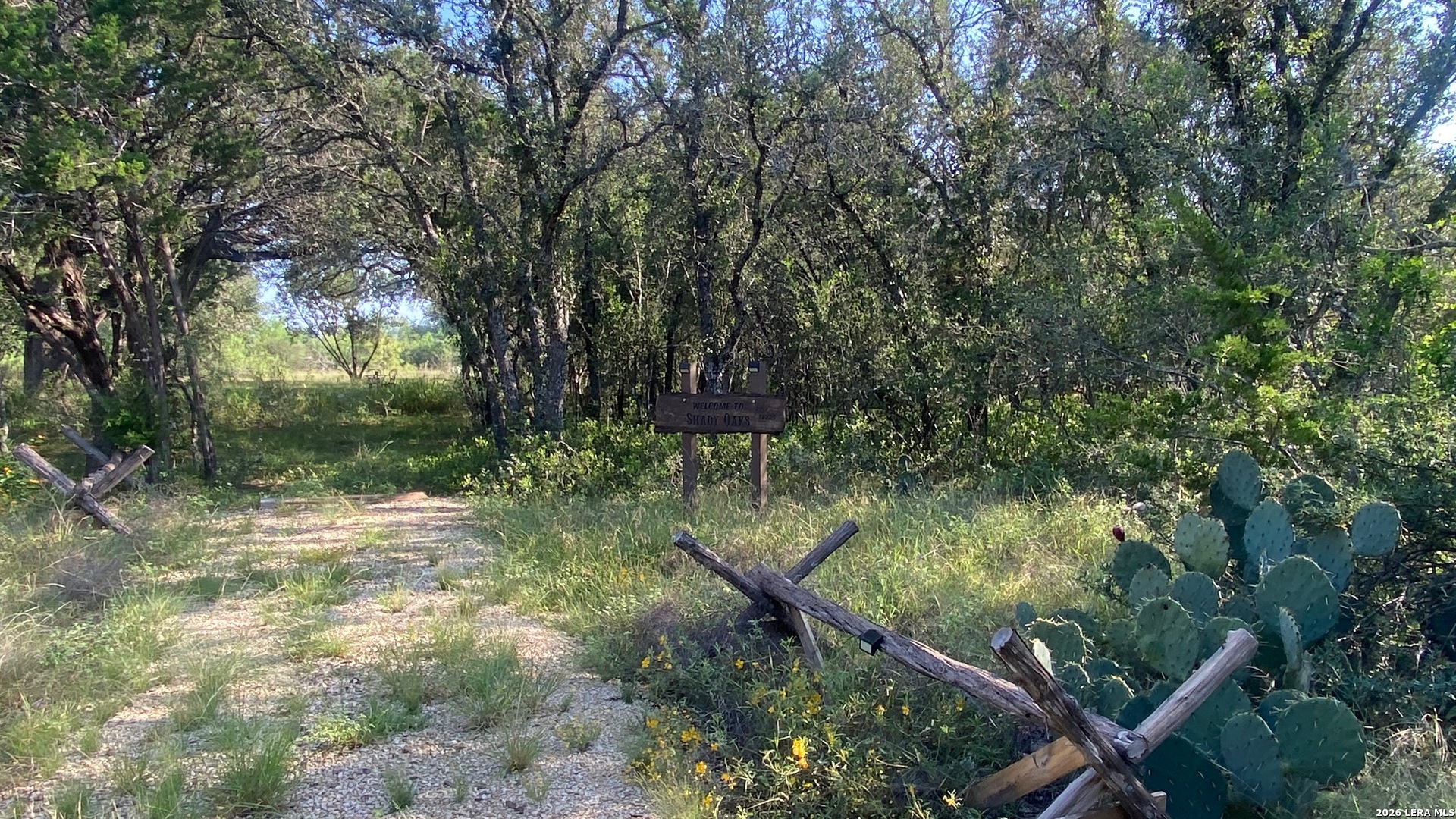 523 Kahn Road Rio Frio TX 78879