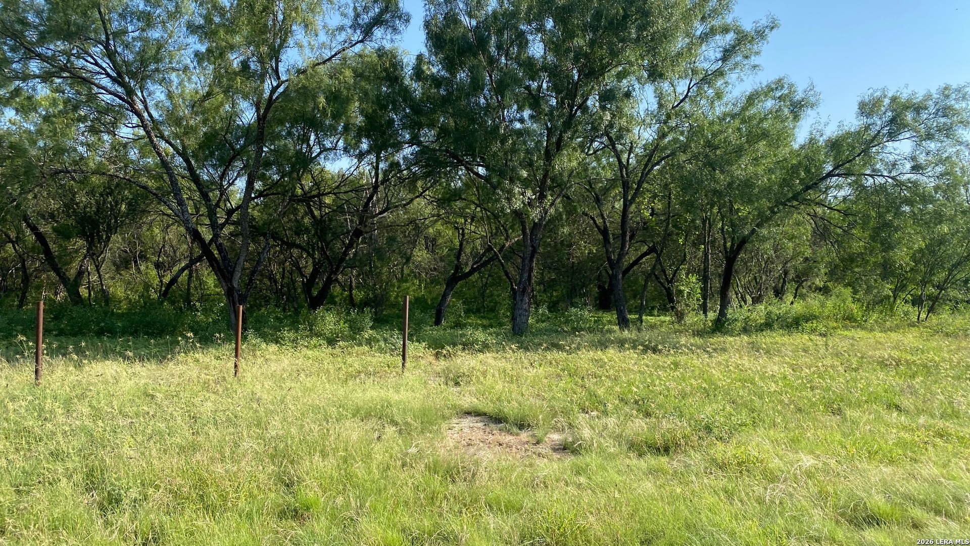 523 Kahn Road Rio Frio TX 78879
