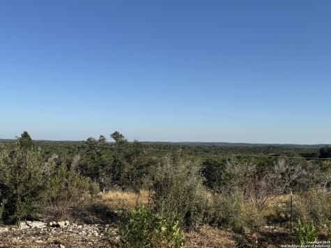 10581 W Ranch Road 337 Camp Wood TX 78833