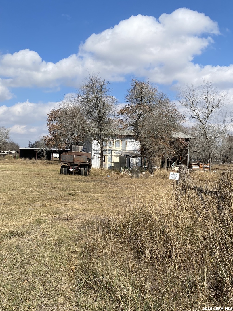 122 Woodcrest Road Somerset TX 78069