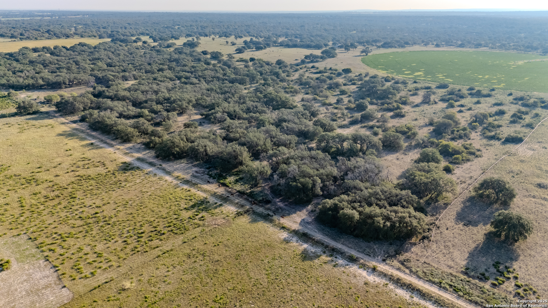 000 County Road 777 Devine TX 78016