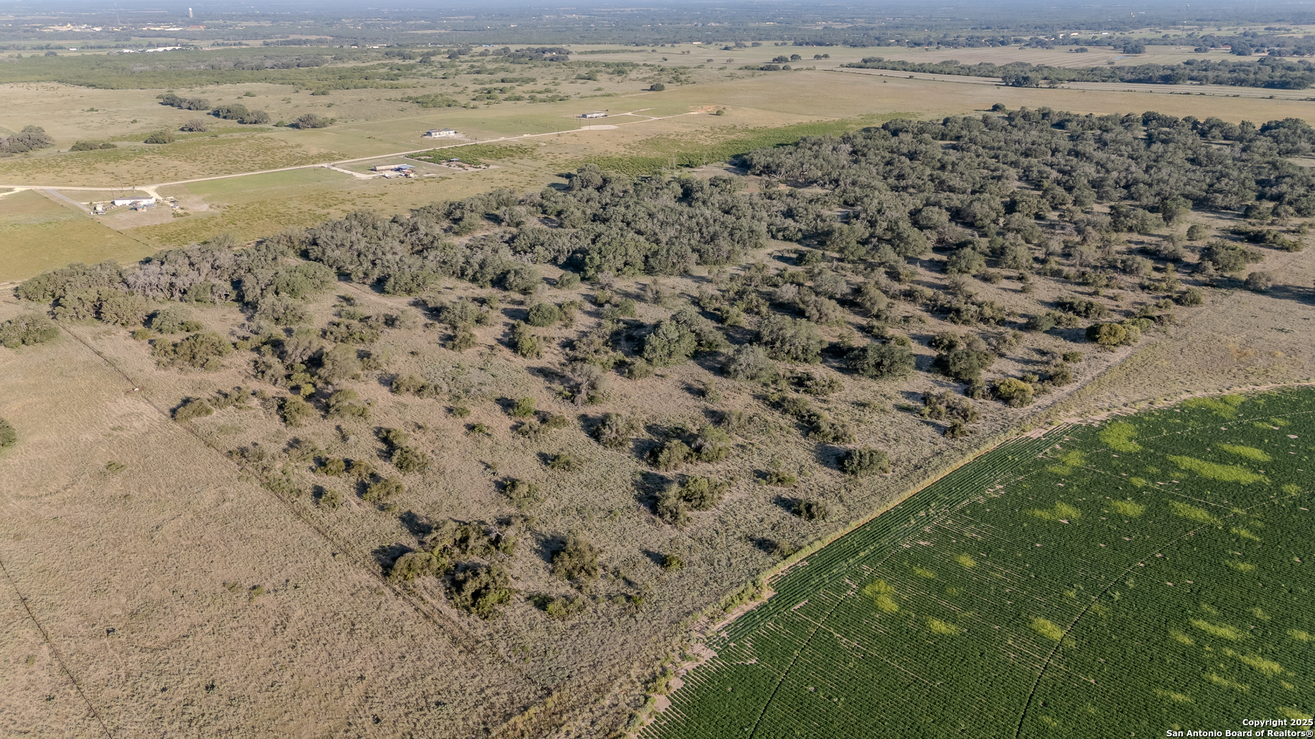 000 County Road 777 Devine TX 78016