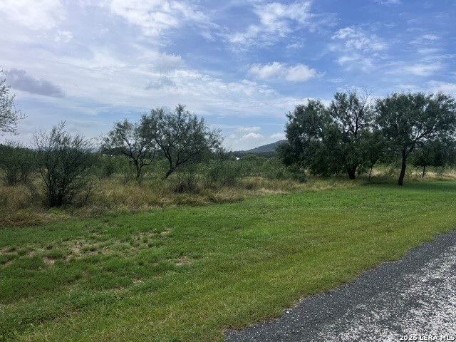 0000 Ridge Loop Leakey TX 78873