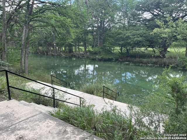0000 Ridge Loop Leakey TX 78873