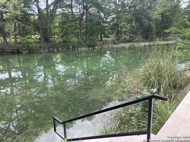 0000 Ridge Loop Leakey TX 78873